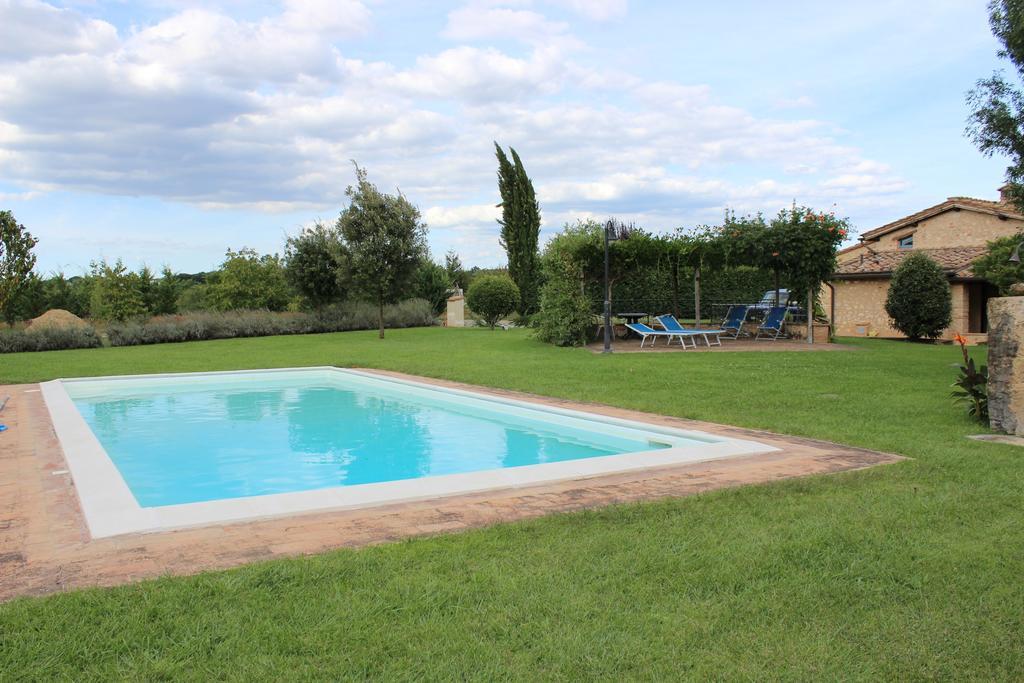 Monteriggioni Suite Δωμάτιο φωτογραφία